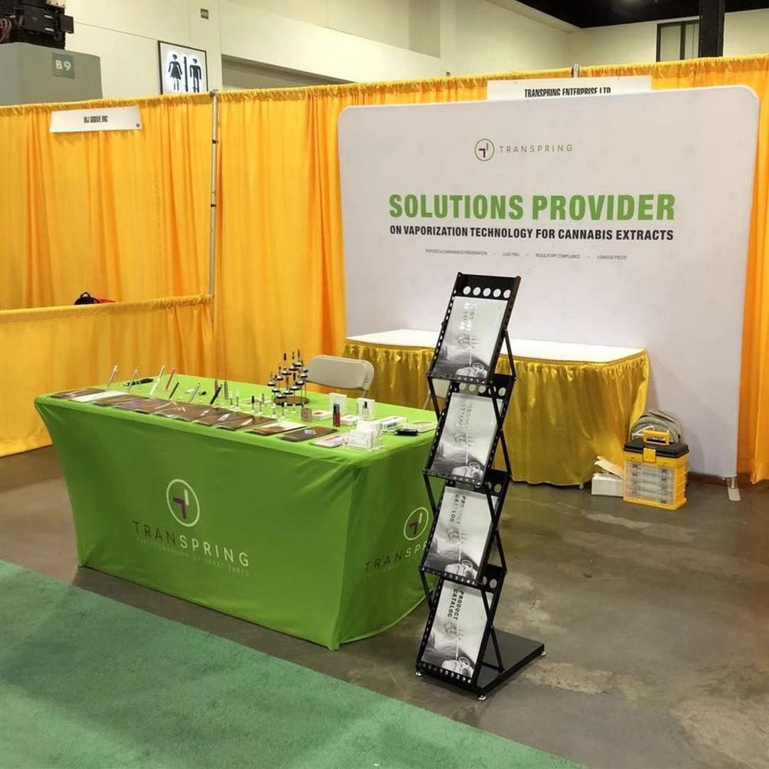 tradeshow table runner example
