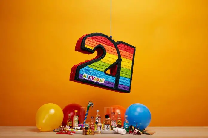 How to Make a 21st Birthday Sign that Will Wow Your Guest